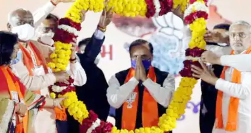 गुजरात निकाय चुनाव: BJP का परचम, कांग्रेस फिसड्डी, आप की अच्छी शुरुआत गुजरात निकाय चुनाव: BJP का परचम, कांग्रेस फिसड्डी, आप की अच्छी शुरुआत